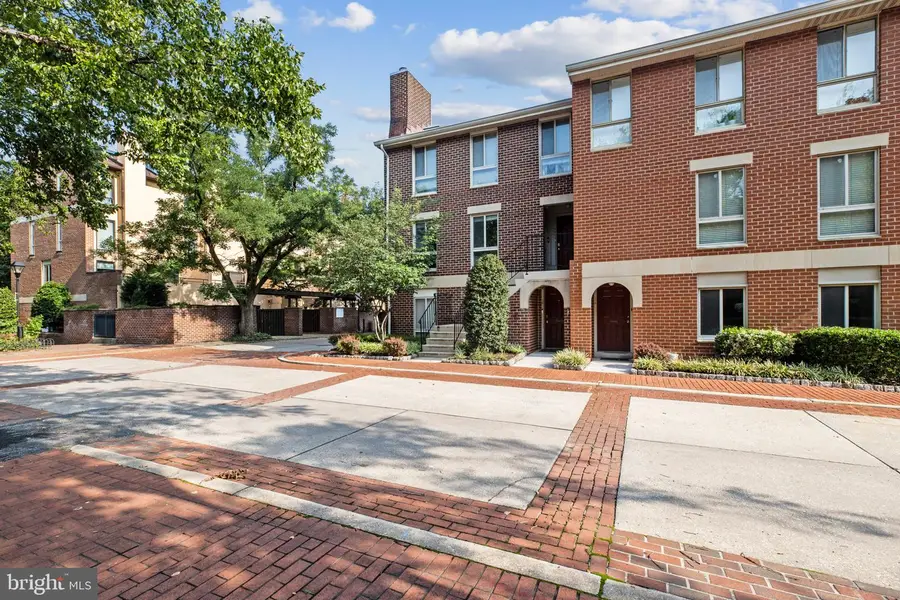 22 W Hill St #r 11, Baltimore, MD 21230 - #3