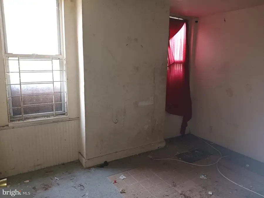 1021 N Monroe St, Baltimore, MD 21217 - #3
