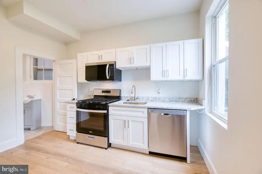 517 E 38th St, Baltimore, MD 21218 - #3