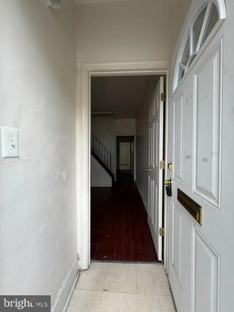 1556 N Carey St, Baltimore, MD 21217 - #3