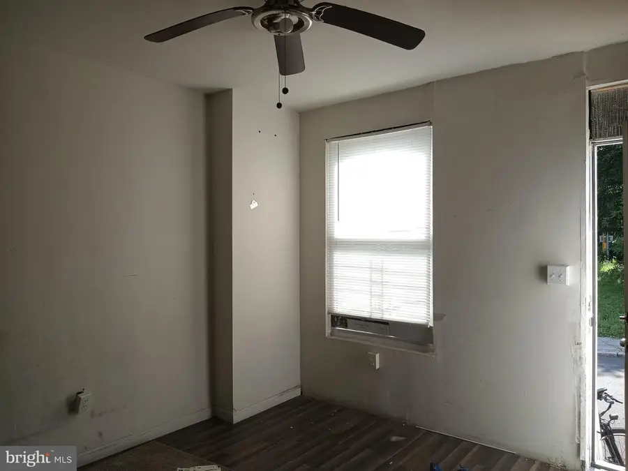 1701 N Durham St, Baltimore, MD 21213 - #3