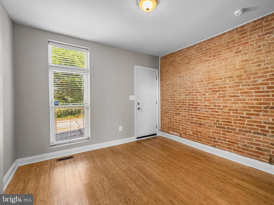 317 Font Hill Ave, Baltimore, MD 21223 - #2
