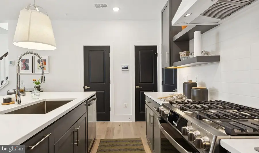 112a Locke St, Baltimore, MD 21230 - #3