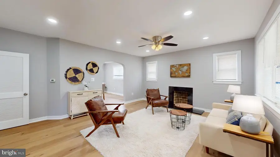 3301 Cedarhurst Rd, Baltimore, MD 21214 - #2