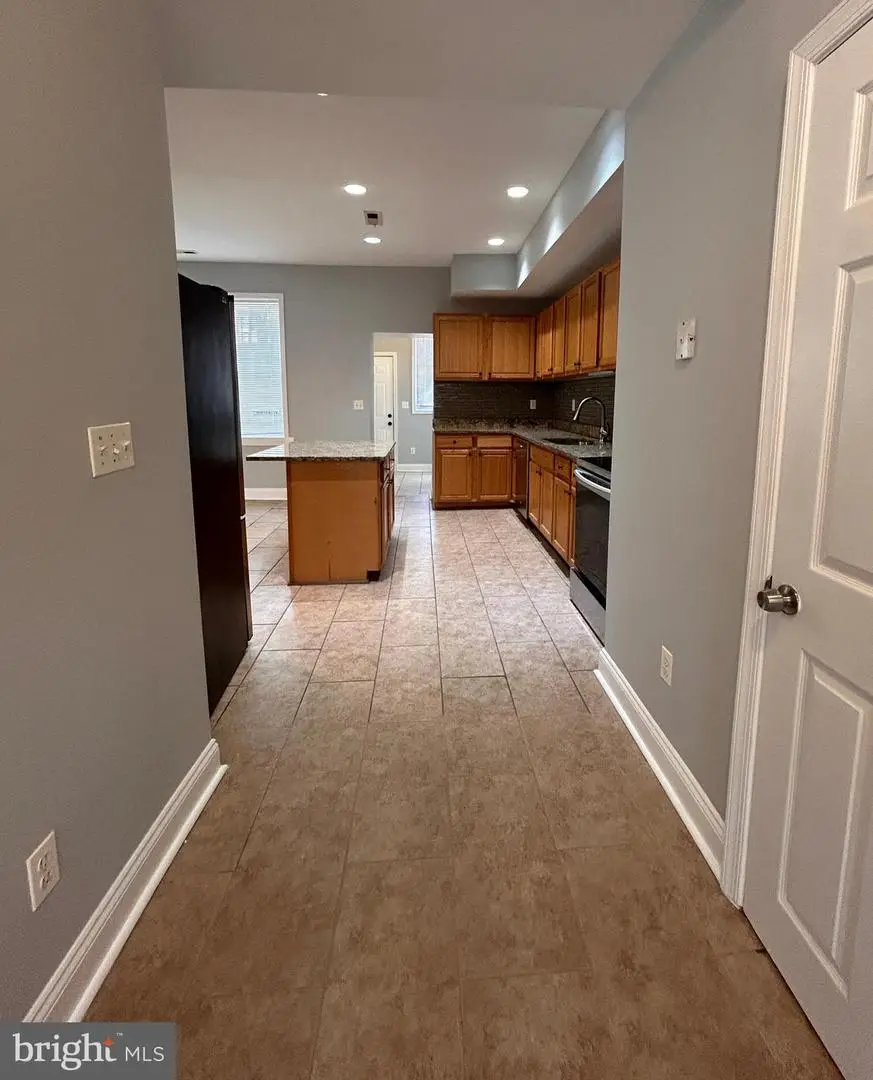 530 Rose Hill Ter, Baltimore, MD 21218 - #3