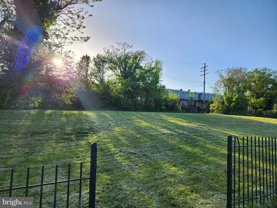 1804 N Castle St, Baltimore, MD 21213 - #2