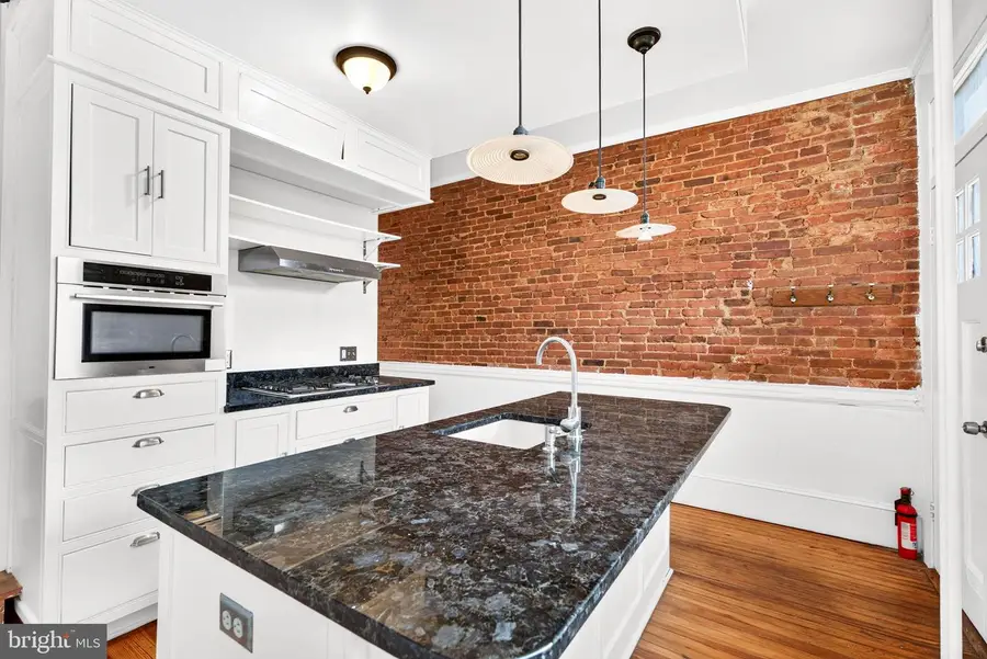 3005 N Calvert St, Baltimore, MD 21218 - #2
