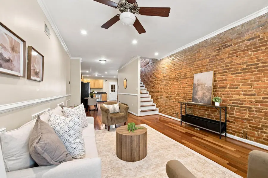 142 N Linwood Ave, Baltimore, MD 21224 - #2
