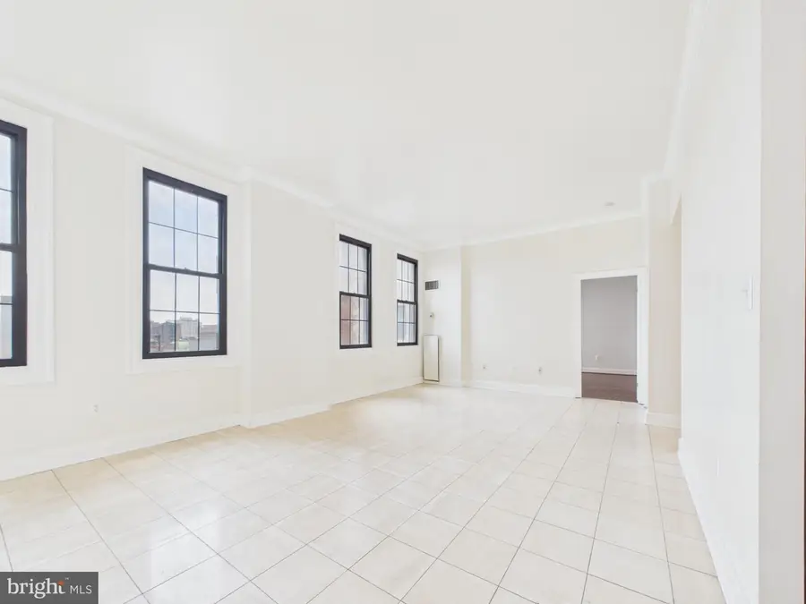1 E Chase St #614, Baltimore, MD 21202 - #2