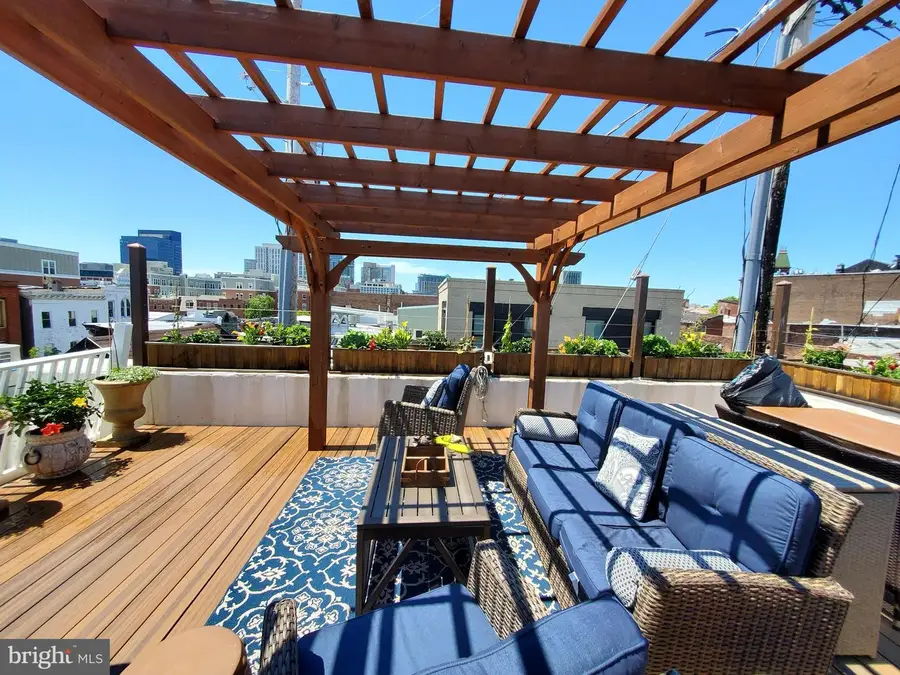 1722 Fleet St, Baltimore, MD 21231 - #3