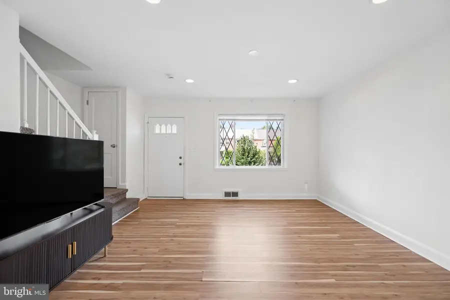 1007 Saint Dunstans Rd, Baltimore, MD 21212 - #3