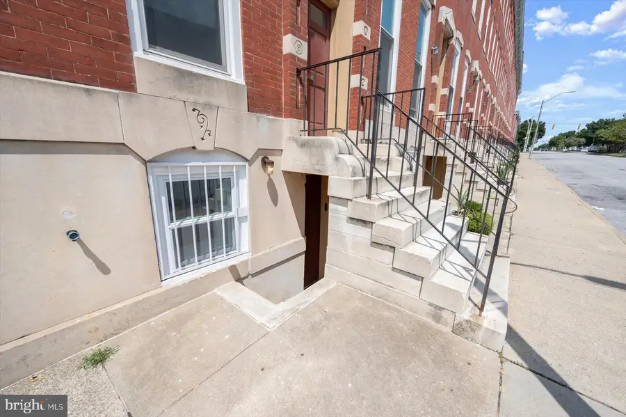 906 N Fulton Ave, Baltimore, MD 21217 - #2