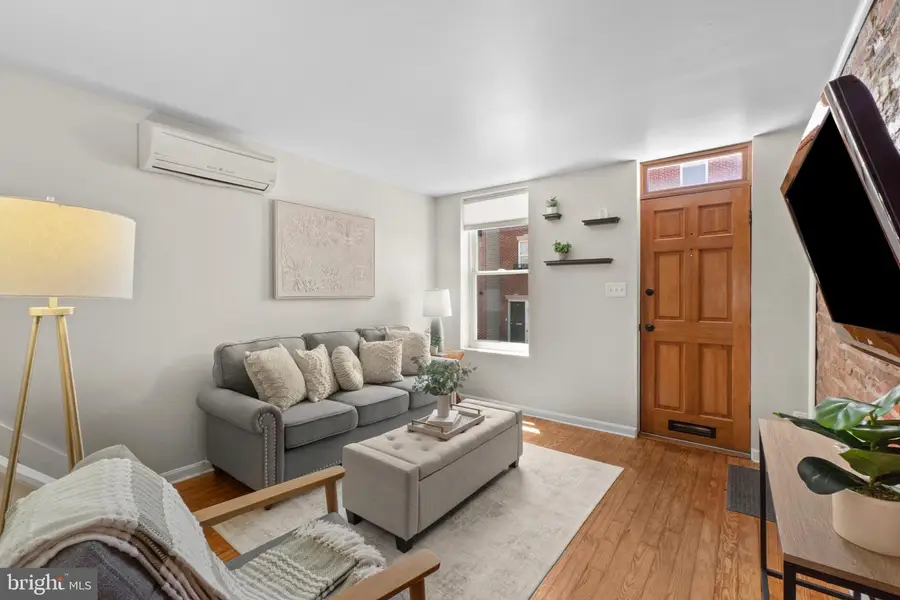 909 S Streeper St, Baltimore, MD 21224 - #2