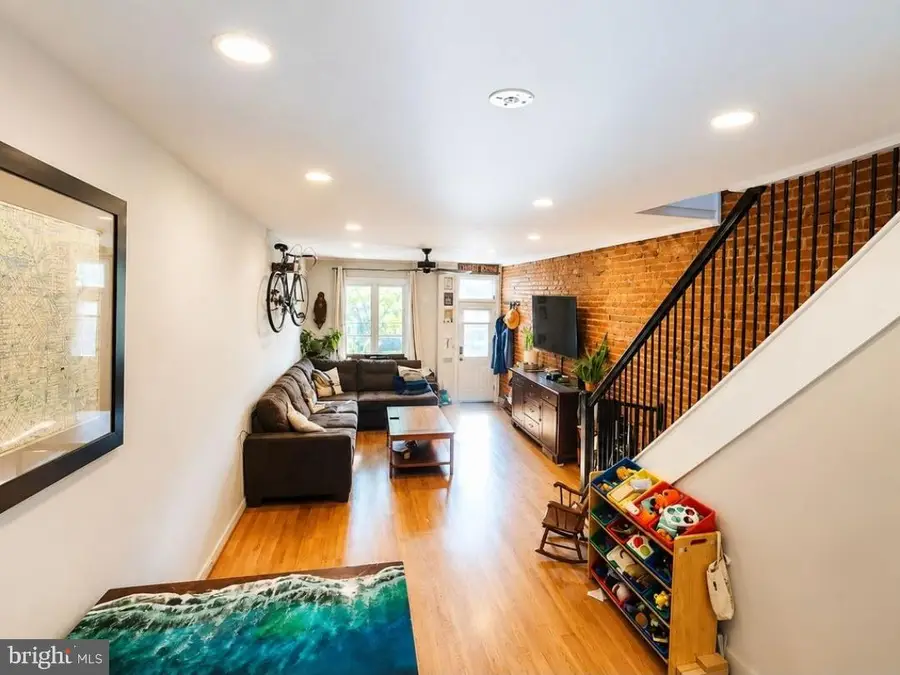 102 S Clinton St, Baltimore, MD 21224 - #3
