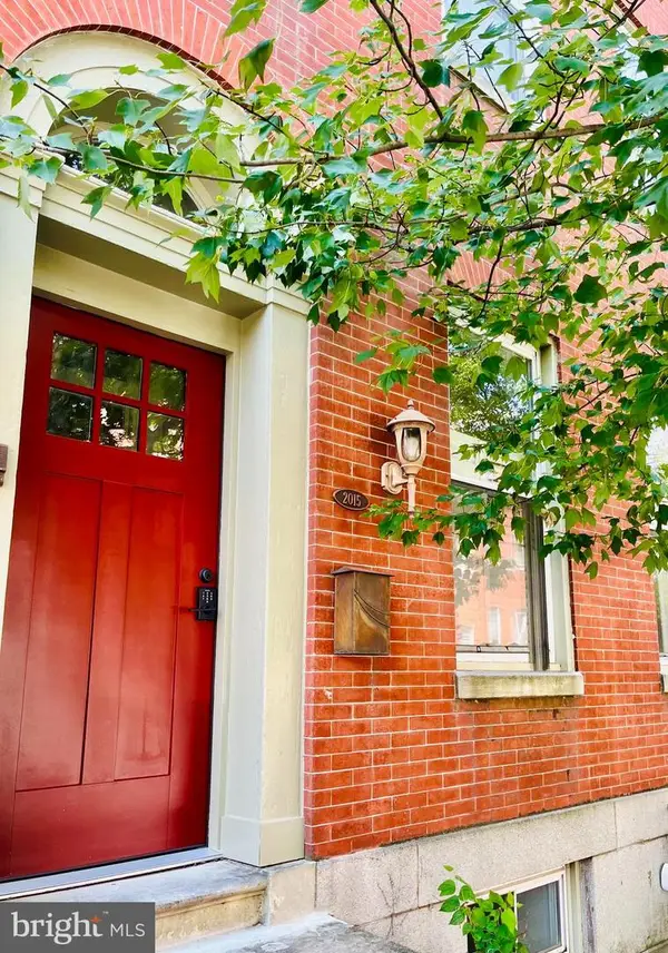 2015 E Pratt St, BALTIMORE, MD 21231