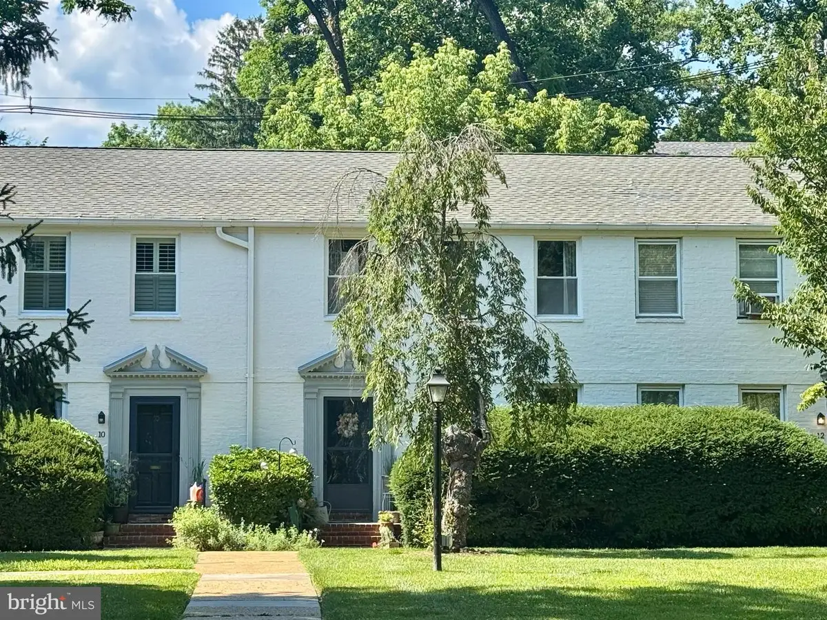 5203 Falls Rd #11, Baltimore, MD 21210 - #1