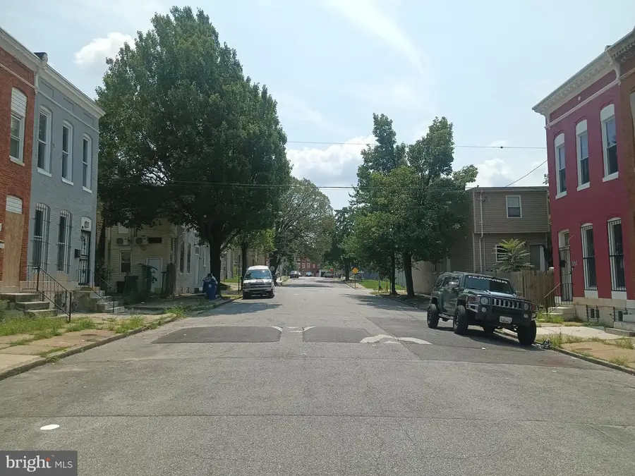 709 Appleton St, Baltimore, MD 21217 - #2