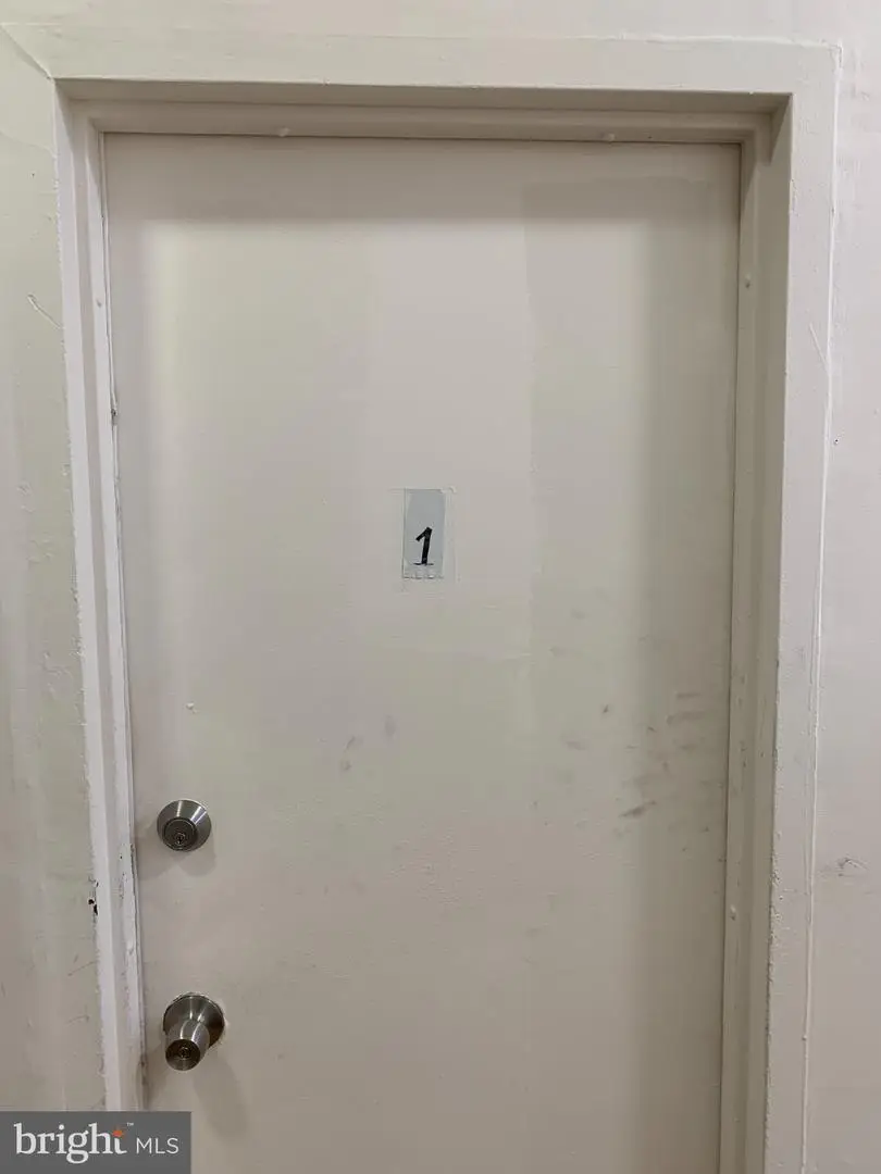 1904 Park Ave, Baltimore, MD 21217 - #3