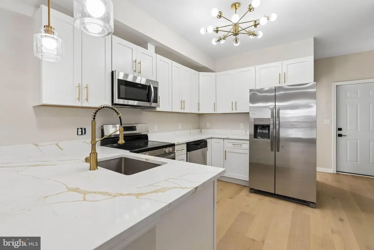 1547 Carswell St, Baltimore, MD 21218 - #1