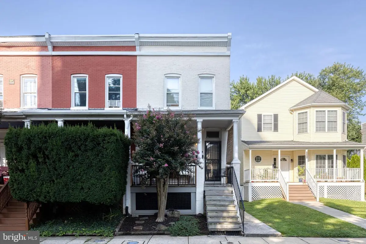 4306 Evans Chapel Rd, Baltimore, MD 21211 - #1
