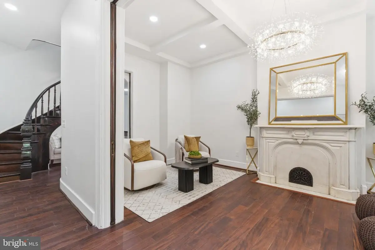 1526 Mcculloh St, Baltimore, MD 21217 - #1