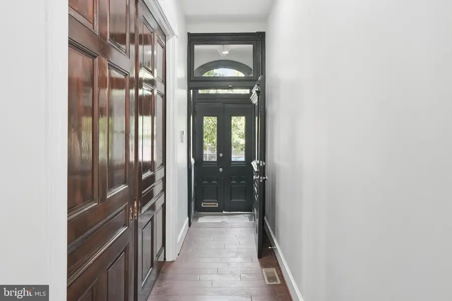 1526 Mcculloh St, Baltimore, MD 21217 - #3