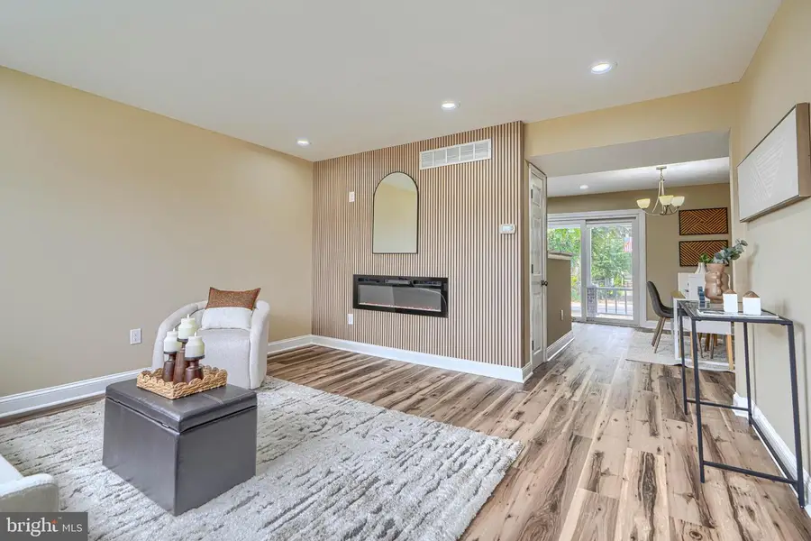 632 Charraway Rd, Baltimore, MD 21229 - #3