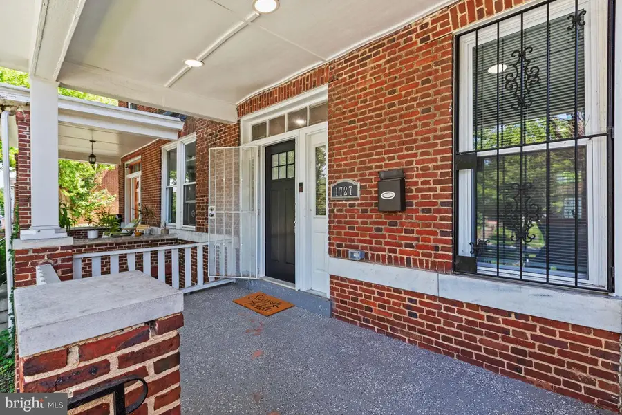 1727 E 33rd St, Baltimore, MD 21218 - #2