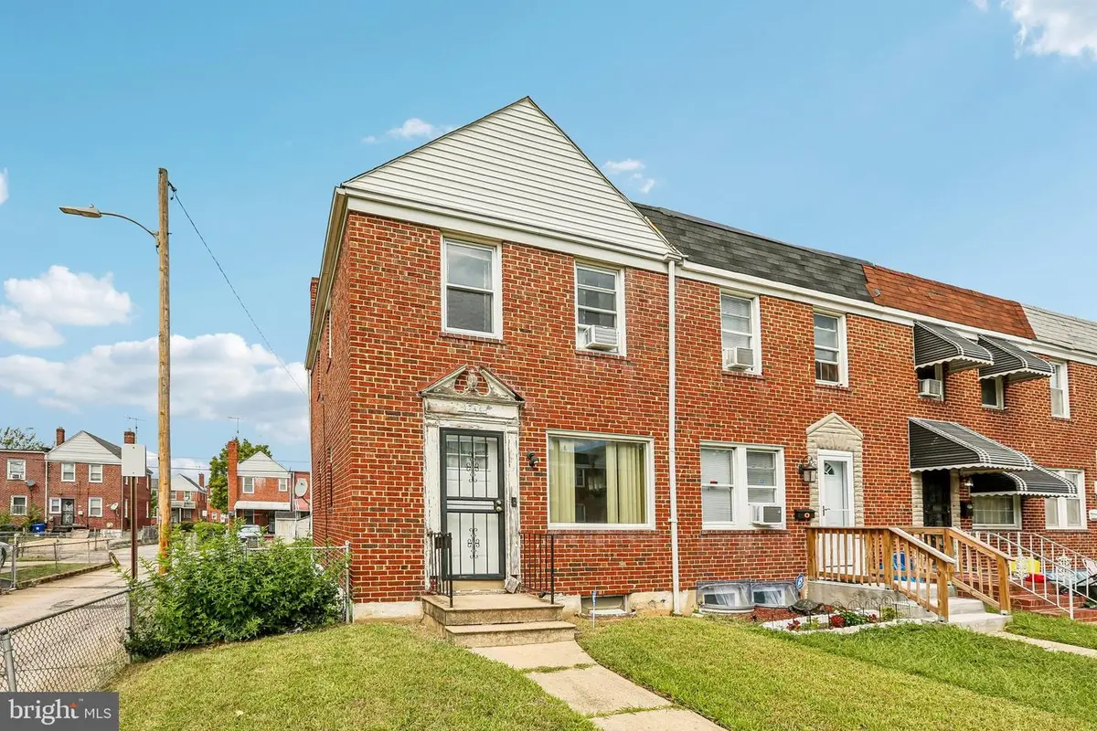 3748 Ravenwood Ave, Baltimore, MD 21213 - #1
