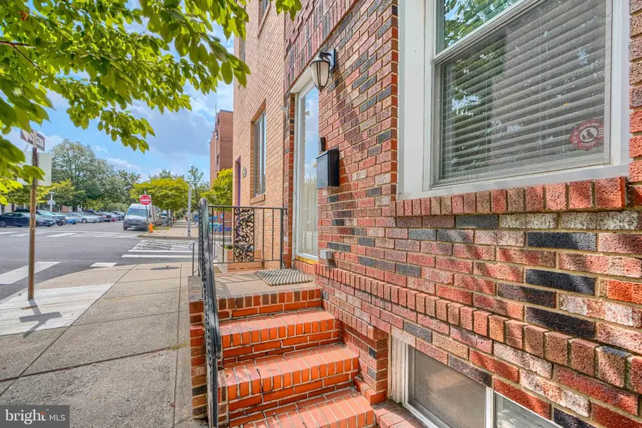 138 S Clinton St, Baltimore, MD 21224 - #2