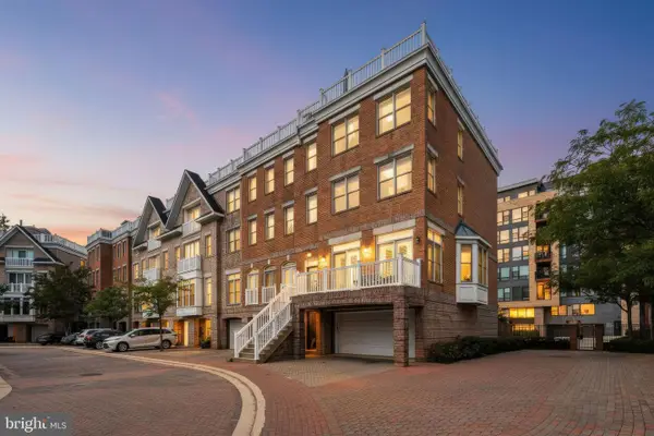 1232 Harbor Island Walk, BALTIMORE, MD 21230
