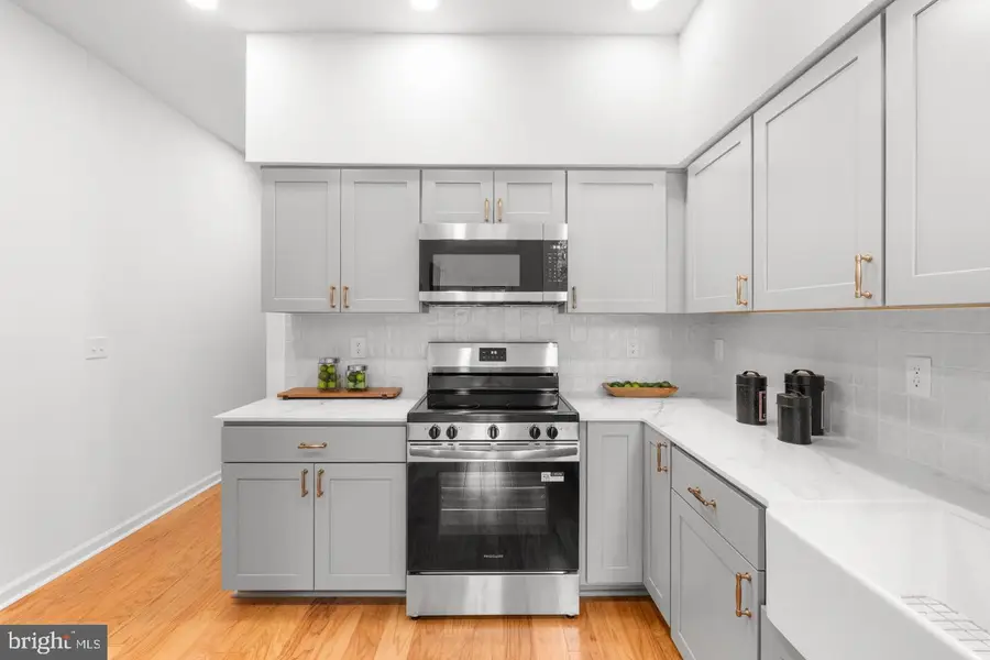 1329 Valley St, Baltimore, MD 21202 - #2