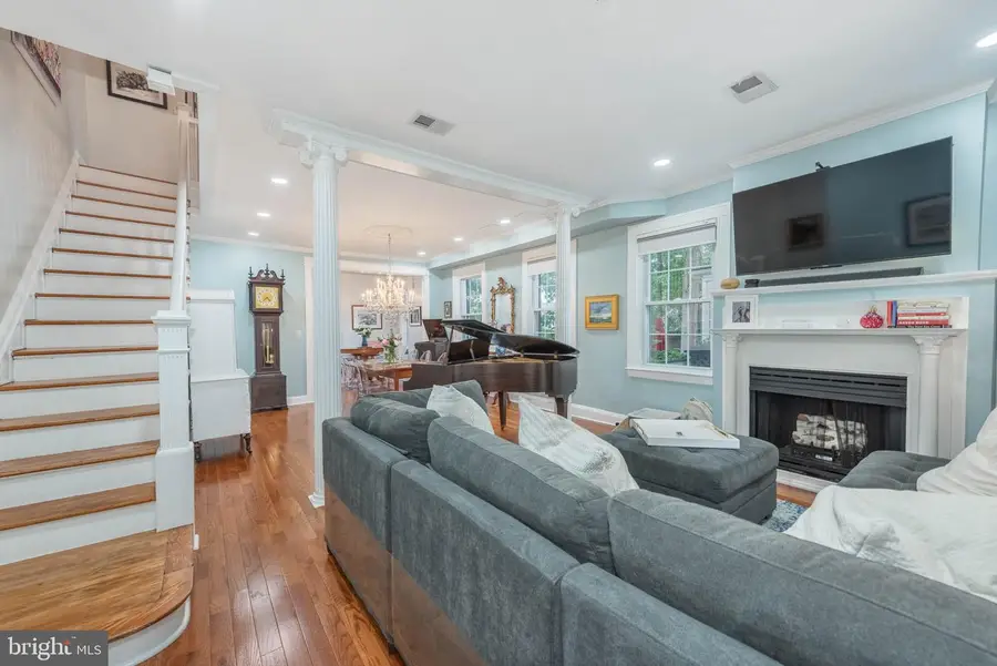415 Southway, Baltimore, MD 21218 - #2
