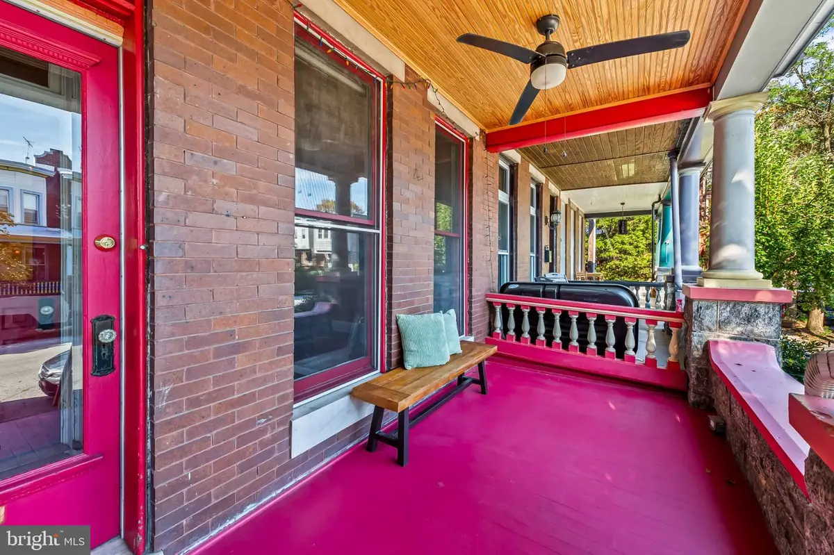 306 E 31st St E, Baltimore, MD 21218 - #1