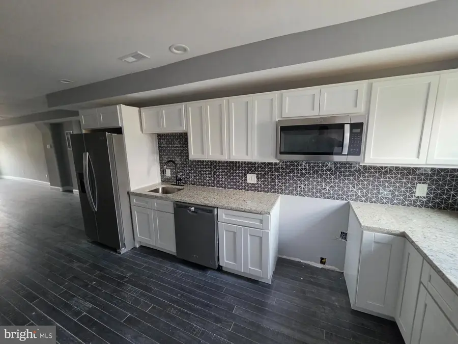 1227 E Lanvale St, Baltimore, MD 21202 - #2