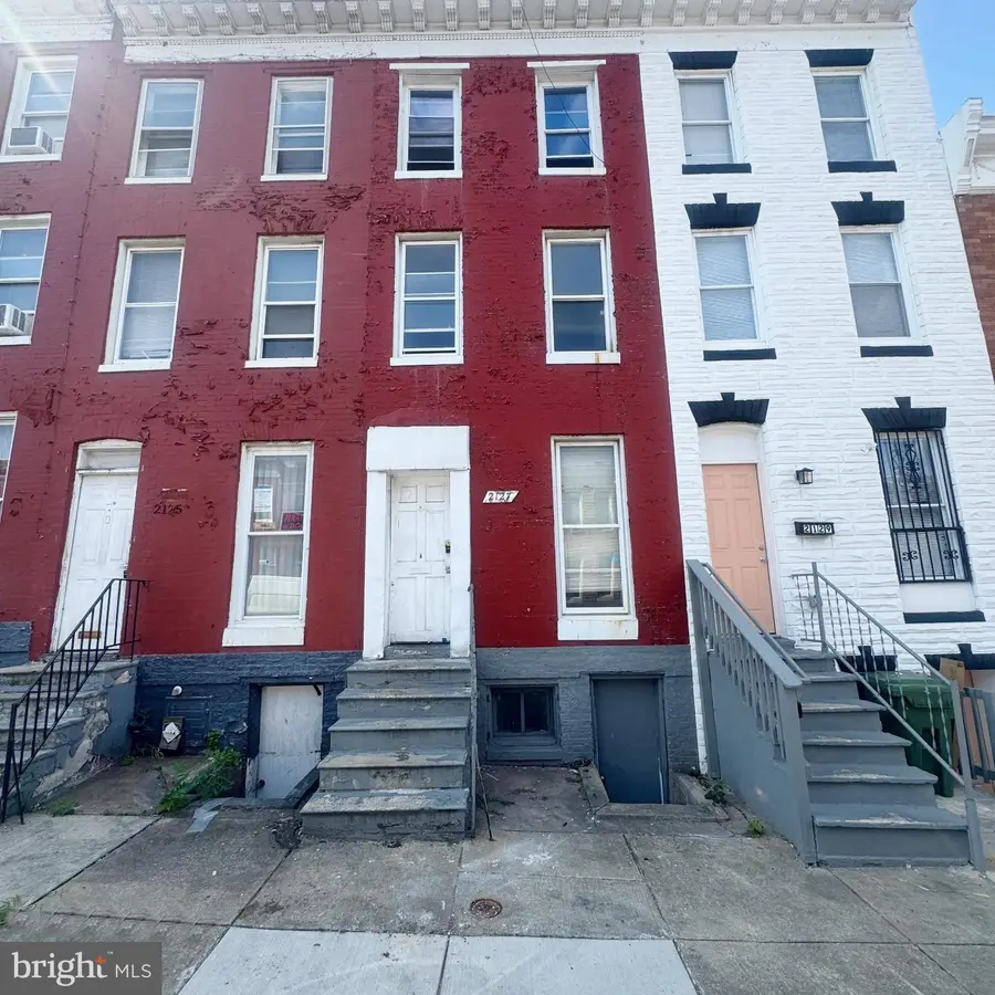 2127 Hollins St, Baltimore, MD 21223 - #2