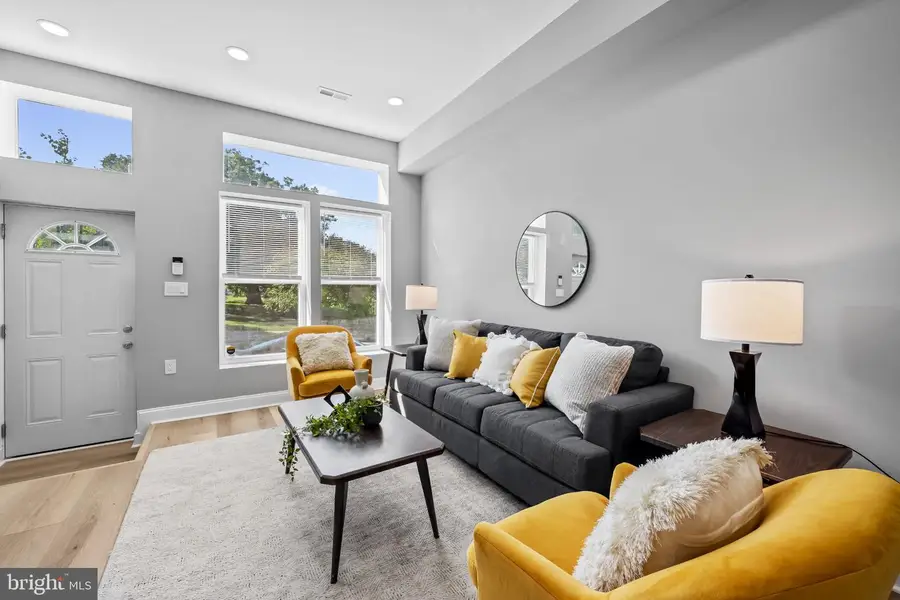 2114 E Hoffman St, Baltimore, MD 21213 - #3