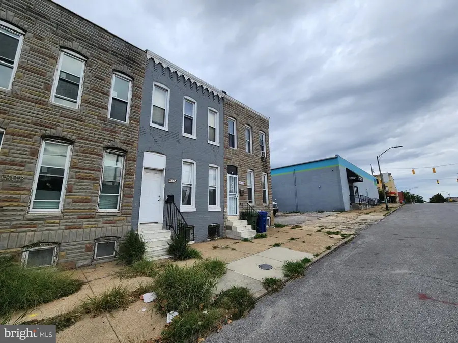 1806 Laurens St, Baltimore, MD 21217 - #3