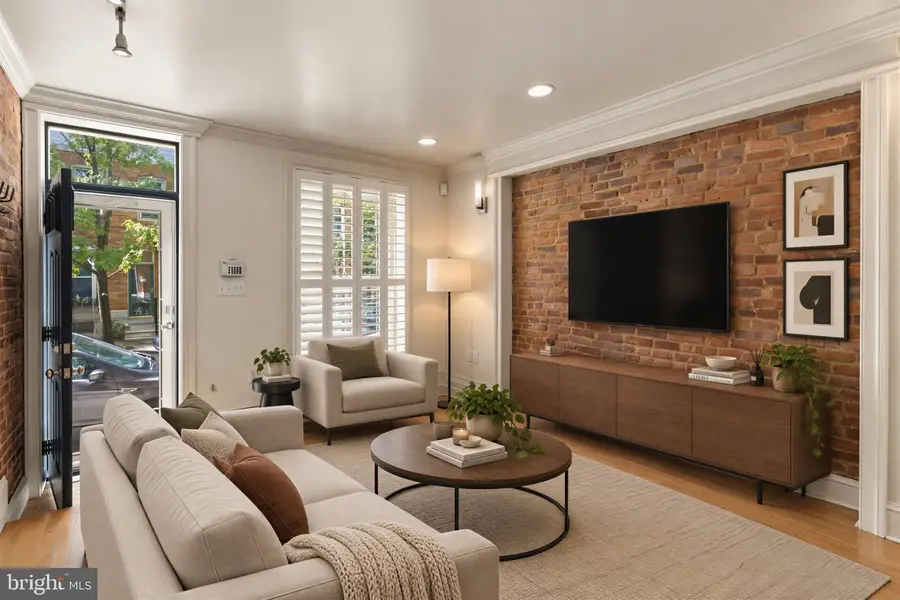 611 S Curley St, Baltimore, MD 21224 - #3