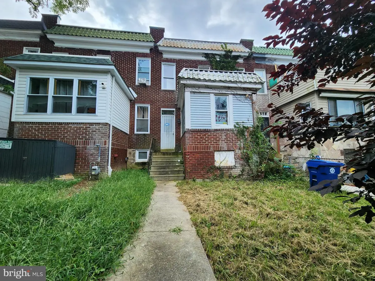 2917 Oakley Ave, Baltimore, MD 21215 - #1