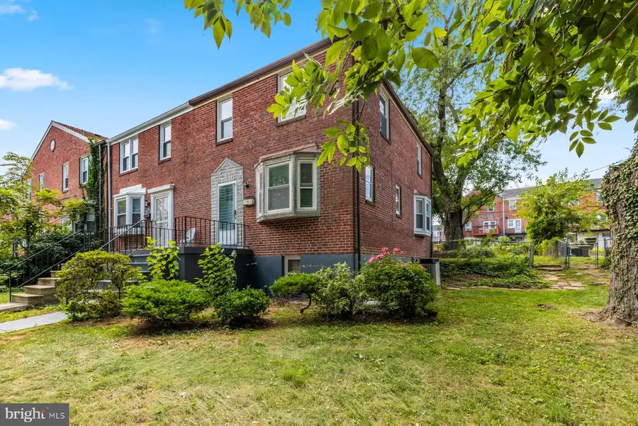 810 Wedgewood Rd, Baltimore, MD 21229 - #2