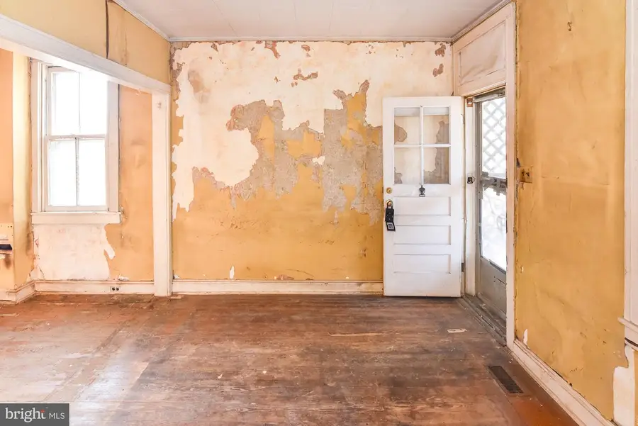 613 Harding Pl, Baltimore, MD 21211 - #3