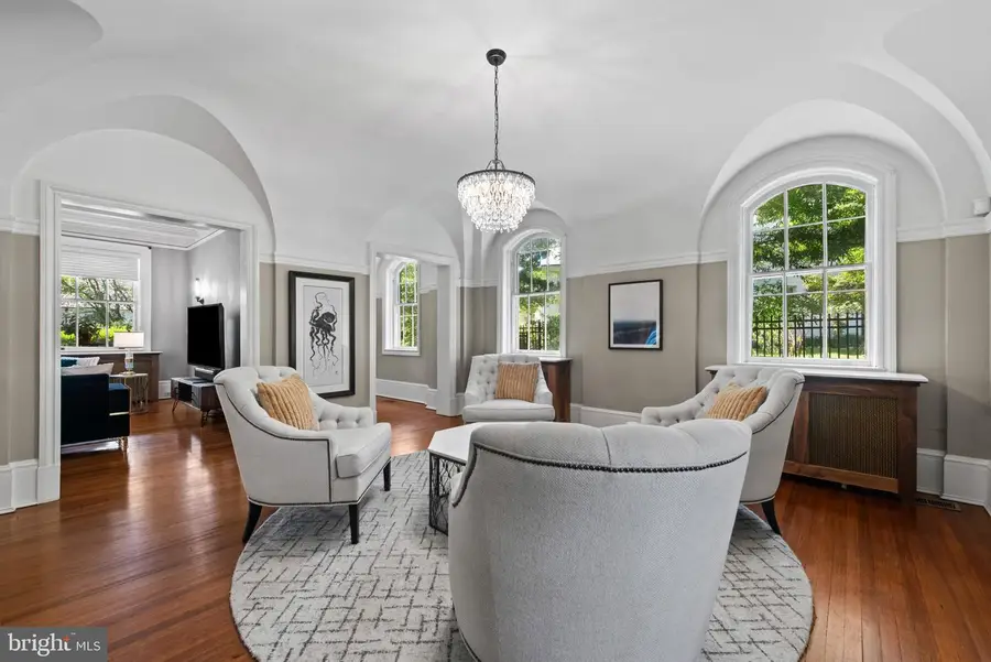504 Overhill Rd, Baltimore, MD 21210 - #2