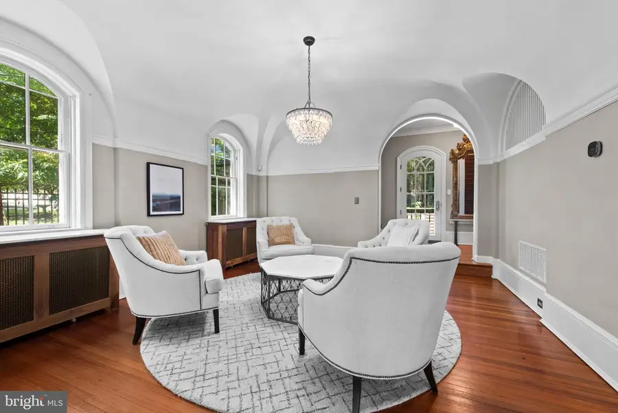 504 Overhill Rd, Baltimore, MD 21210 - #3