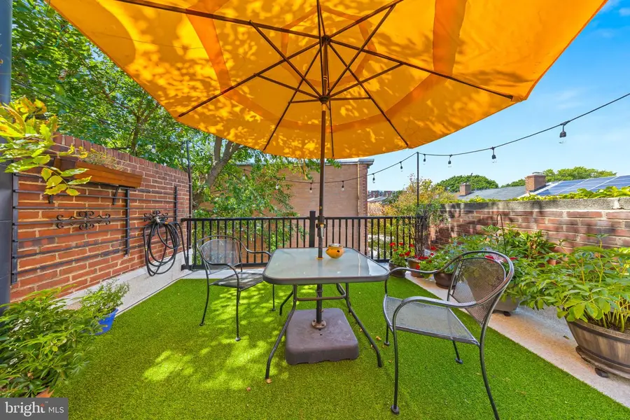 1063 W Barre, Baltimore, MD 21230 - #2