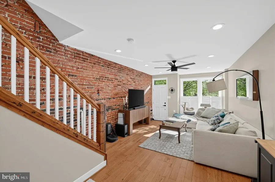 1822 Belt St, Baltimore, MD 21230 - #2