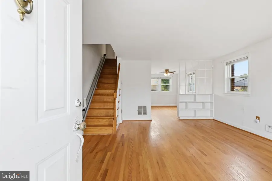 4721 Homesdale Ave, Baltimore, MD 21206 - #3