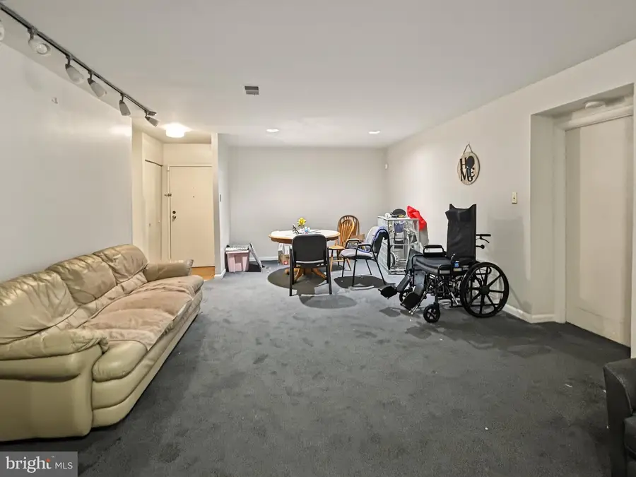 6711 Park Heights Ave #112, Baltimore, MD 21215 - #2