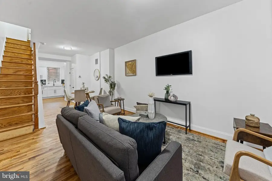914 N Milton Ave, Baltimore, MD 21205 - #2