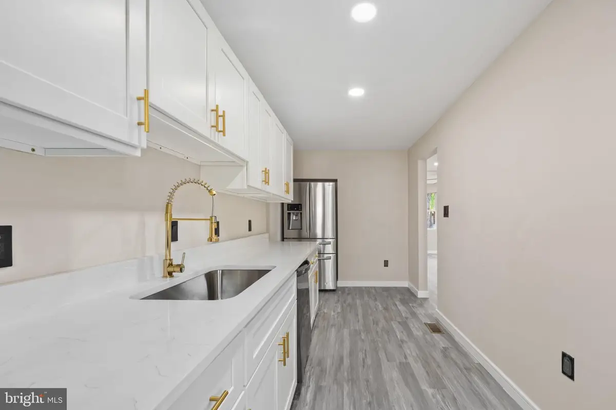 4048 Edgewood Rd, Baltimore, MD 21215 - #1